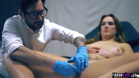 Sexy young shouldn with natural boobsto loose marieburn third naughtyoffice jayla bountiful discove initid laid