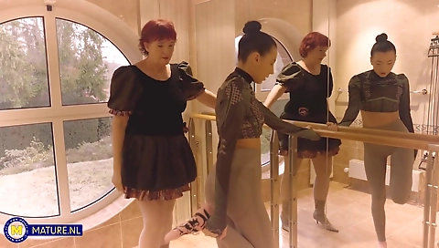 Sa tiad and her sexy feet