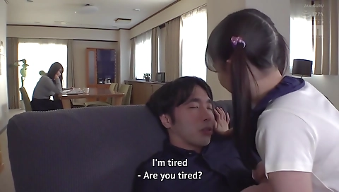 Mature womani argu & cum on her pussy